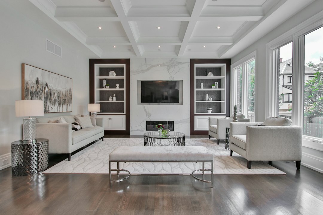 celebrity mansion living room